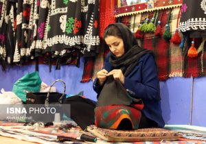 صنایع دستی کرمانشاه مشکل فروش دارد/ روی صادرات به عراق تمرکز داریم