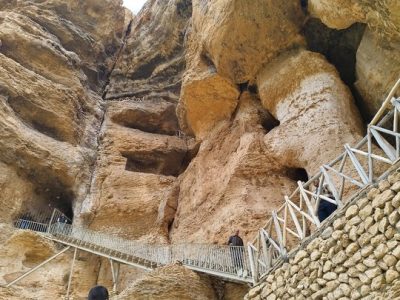 وجود بزرگترین غارمعبد میترائیسم جهان در کردستان/ از غار کرفتو چە می‌دانید؟