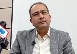 پالیزبان: دانشگاه ایلام میتواند به قطب مطالعات کردی جنوبی تبدیل شود